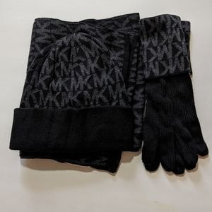 Michael Kors 3pic Set Scarf, Hat and Gloves